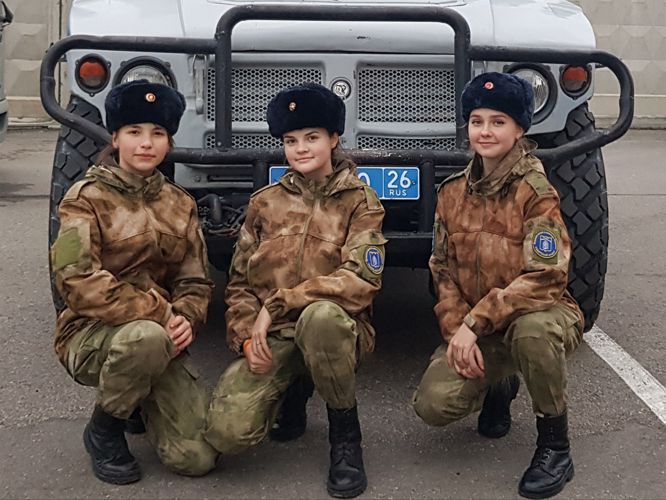 В Пятигорске сотрудники ОМОН Росгвардии провели патриотическое мероприятие ко Дню Героев Отечества