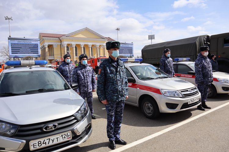 В Ставрополе росгвардейцы приняли участие в краевом смотре  сил и средств для борьбы с сезонными чрезвычайными ситуациями