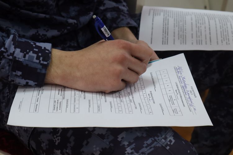 На Ставрополье наградили победителей второго этапа конкурса профессионального мастерства среди сотрудников подразделений вневедомственной охраны