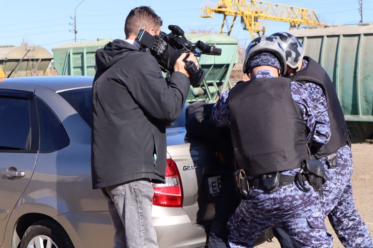 Ставропольские журналисты провели один день во вневедомственной охране Росгвардии (ВИДЕО)