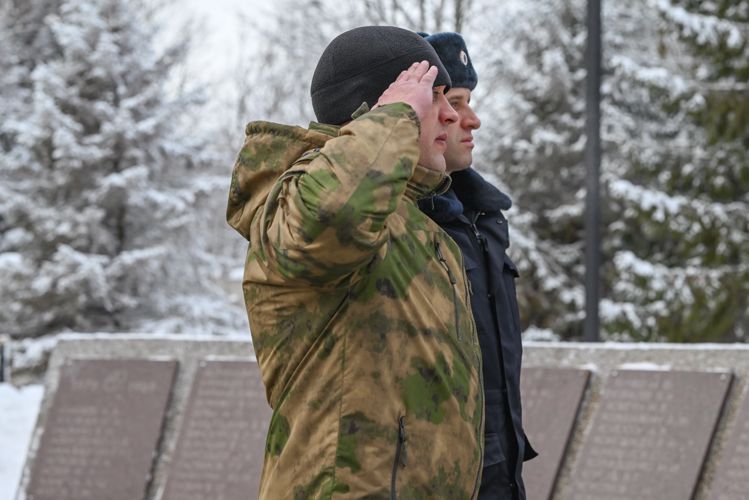 В Ставрополе росгвардейцы почтили память воинов-интернационалистов