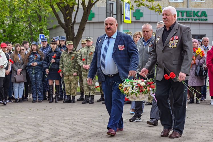 В Ставрополе росгвардейцы почтили память ликвидаторов последствий аварии на Чернобыльской АЭС