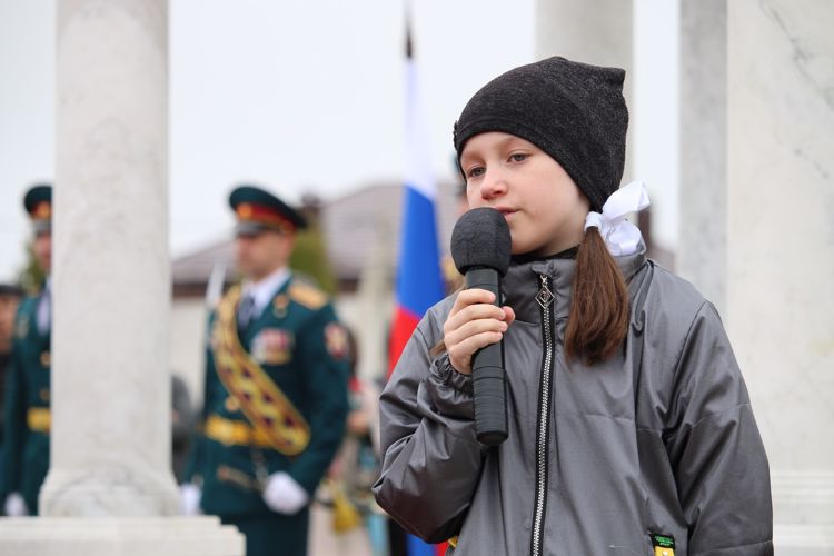 На Ставрополье заместитель командующего Северо-Кавказским округом Росгвардии принял участие в открытии мемориала защитникам Отечества