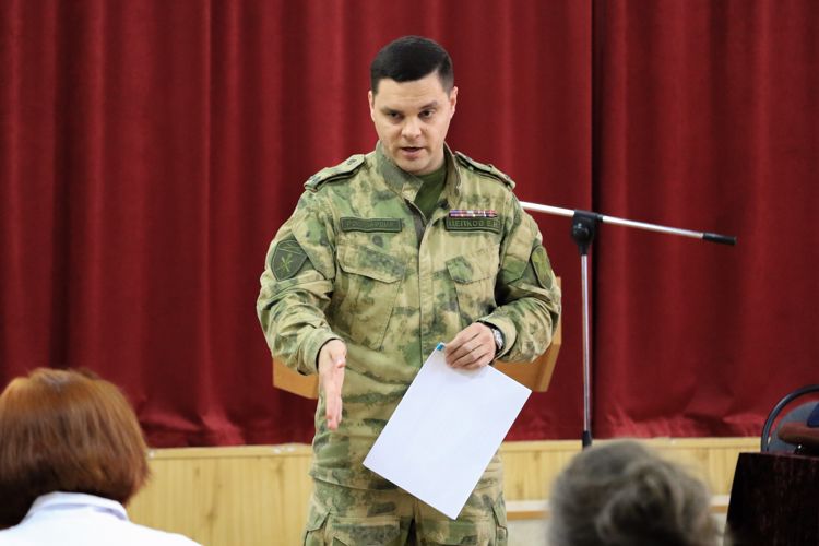 В Ставрополе представитель Росгвардии провел методическое занятие с руководителями учебных заведений
