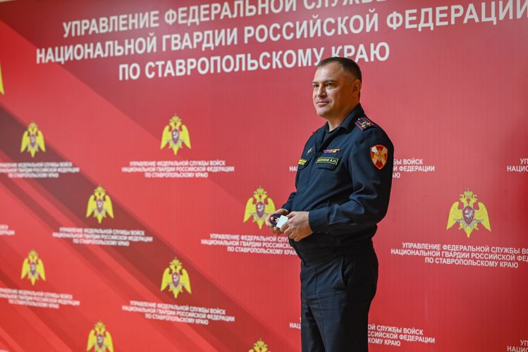 В Ставрополе сотрудники и военнослужащие Росгвардии награждены государственными наградами 