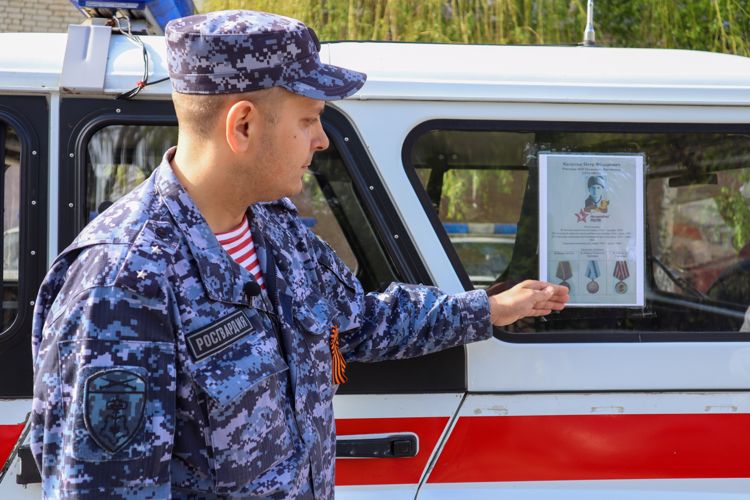 На Ставрополье сотрудники Росгвардии присоединились к всероссийской ведомственной акции «Бессмертный автополк»