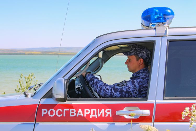 Сотрудники роты по охране объектов водоснабжения Управления вневедомственной охраны по Ставропольскому краю рассказали о своей службе