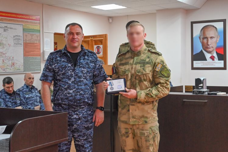 В Ставрополе росгвардейцам вручили награды Общества «Динамо»