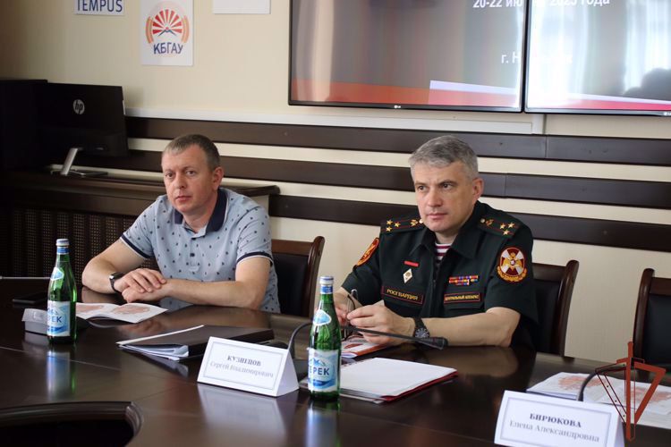СБОР С НАЧАЛЬНИКАМИ ПРЕСС-СЛУЖБ ПРОХОДИТ В СЕВЕРО-КАВКАЗСКОМ ОКРУГЕ РОСГВАРДИИ