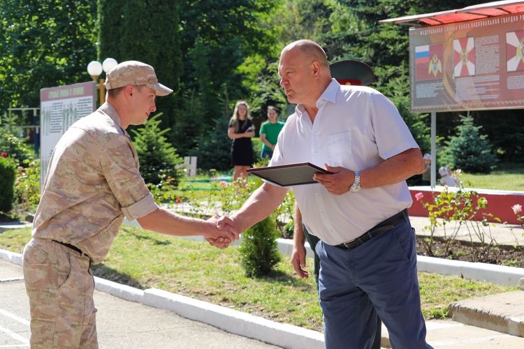 В Ставрополе отметили 18-ю годовщину образования отряда специального назначения Росгвардии