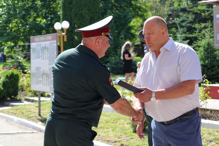 В Ставрополе отметили 18-ю годовщину образования отряда специального назначения Росгвардии