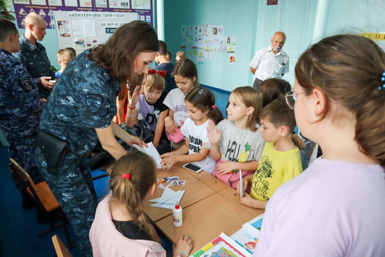 На Ставрополье проходит акция «Каникулы с Росгвардией»