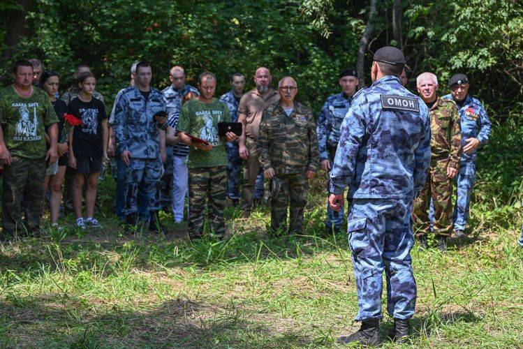 ПАМЯТЬ ПОГИБШИХ БОЙЦОВ ОМОН УВЕКОВЕЧЕНА НА СТАВРОПОЛЬЕ