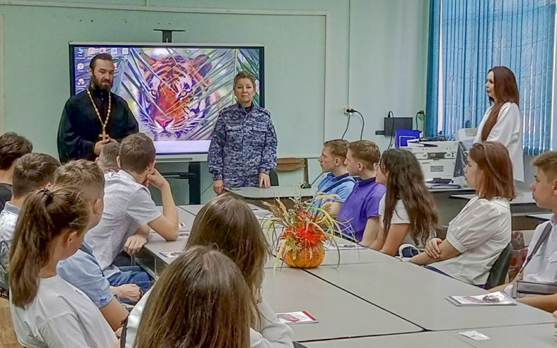 На Ставрополье росгвардейцы приняли участие в мероприятиях ко Дню солидарности в борьбе с терроризмом