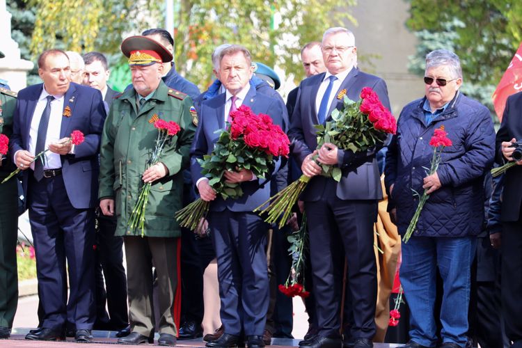 В Ставрополе сотрудники Росгвардии приняли участие в мероприятиях, посвященных 80-летию окончания Битвы за Кавказ