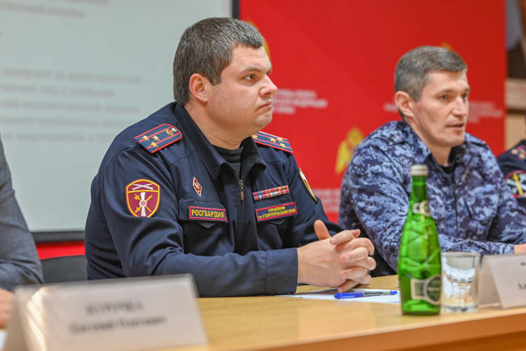 В Управлении Росгвардии по Ставропольскому краю подвели итоги работы с руководителями подразделений охраны