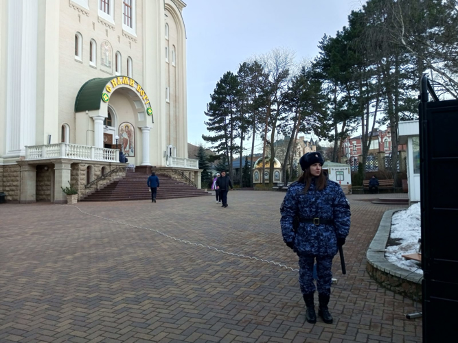 На Ставрополье сотрудники Росгвардии обеспечили правопорядок в Рождество Христово