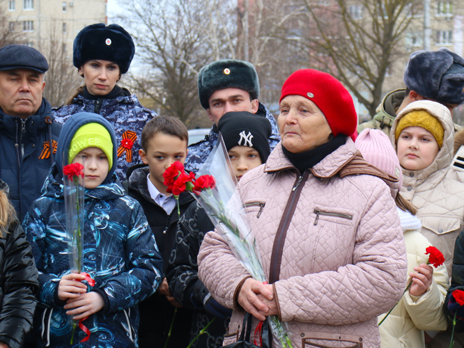  Росгвардейцы приняли участие в митинге, посвященном годовщине освобождения Ставрополя в годы Великой Отечественной войны