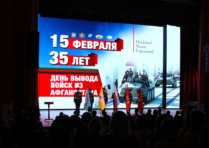 На Ставрополье росгвардейцы приняли участие в торжественном мероприятии ко Дню памяти о россиянах, исполнявших служебный долг за пределами Отечества