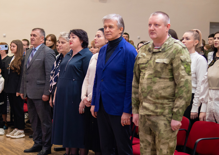  В Ставрополе офицер Росгвардии принял участие в церемонии посвящения в кадеты