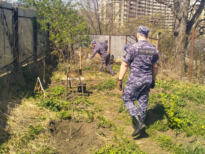 Росгвардейцы оказали помощь пенсионерке из Кисловодска