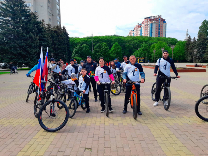  В Ставрополе росгвардейцы приняли участие в общегородской акции «Веломарш Победы»