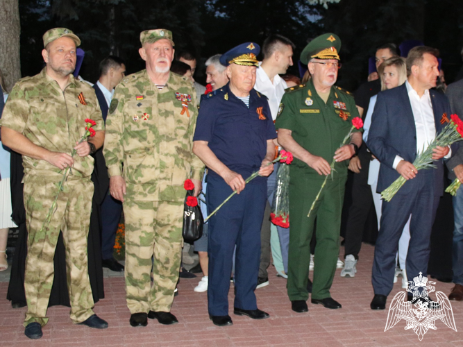 В Ставрополе росгвардейцы присоединились к акции «Свеча памяти»
