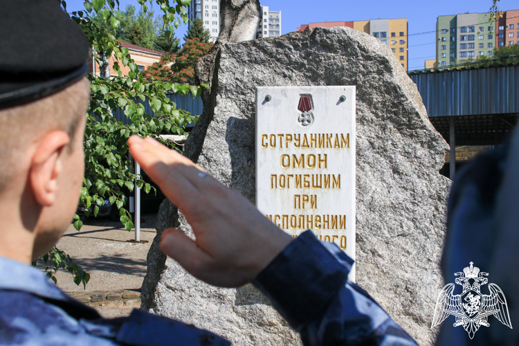 Ставропольский ОМОН Росгвардии отметил 32-ю годовщину со дня образования