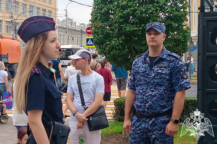 В Ставрополе сотрудники Росгвардии обеспечивают правопорядок и безопасность Гранд-финала международного конкурса «Кардо»