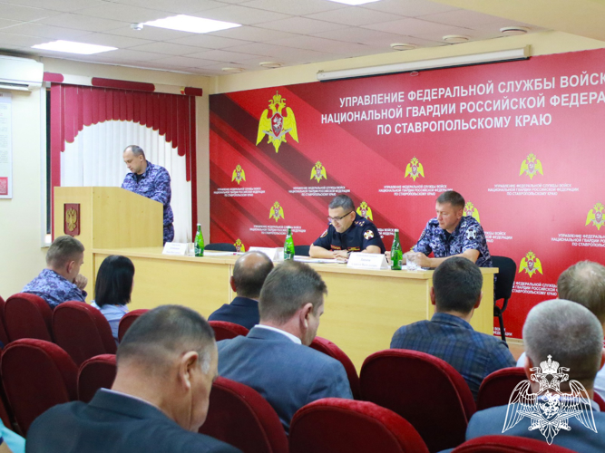  Организацию безопасности объектов энергетики и жизнеобеспечения обсудили в Ставрополе