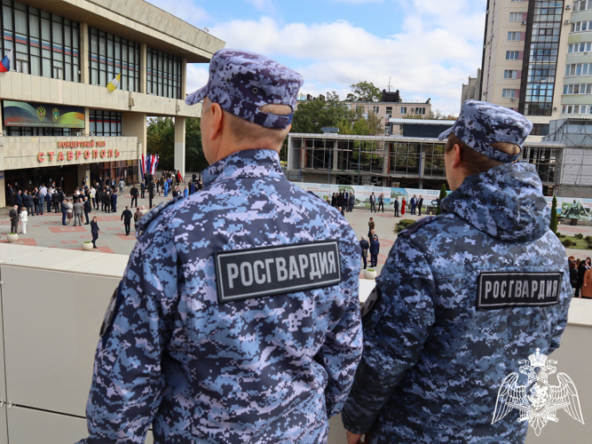 В Ставрополе росгвардейцы приняли участие в обеспечении правопорядка во время инаугурации главы региона