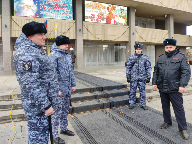 Росгвардейцы обеспечили безопасность проведения Губернаторской ёлки в Ставрополе
