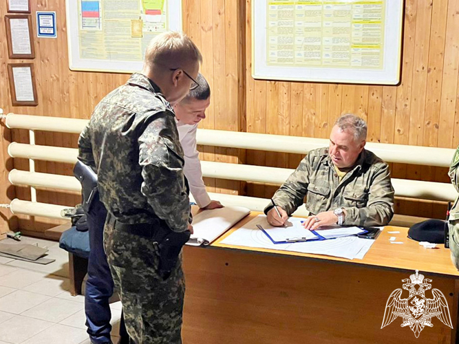 Росгвардейцы стали призерами межведомственных соревнований по стрельбе из боевого стрелкового оружия на Ставрополье