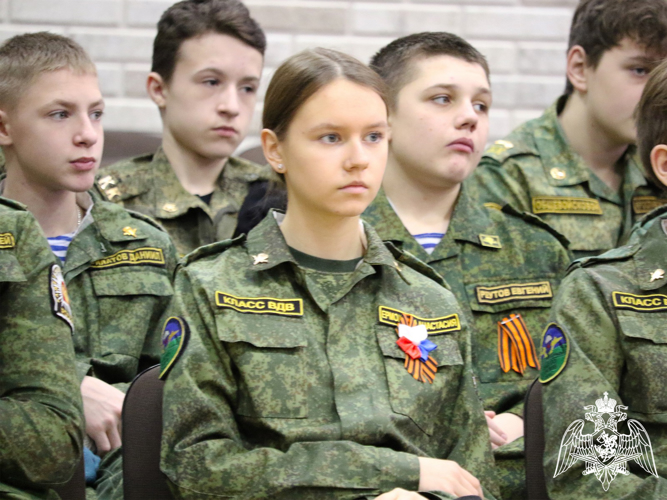 В Ставрополе росгвардейцы поддержали всероссийскую акцию «Блокадный хлеб» 
