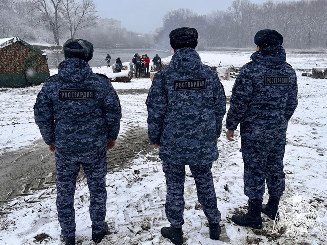 На Ставрополье сотрудники Росгвардии обеспечили общественный порядок  в ходе празднования Крещения Господня 