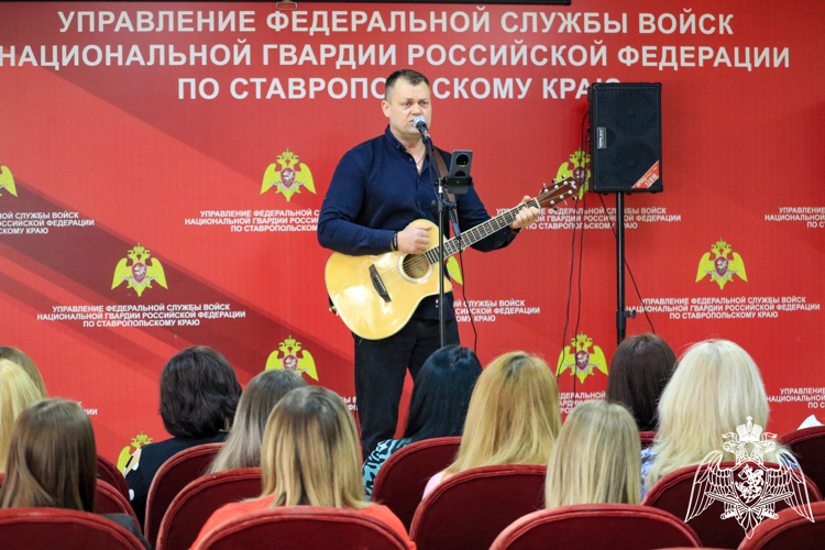 В Ставрополе женщин Росгвардии поздравили с Международным женским днем