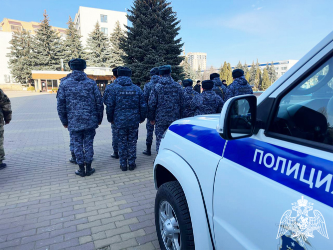 В Ставрополе сотрудники Росгвардии приняли участие в общегородском инструктаже нарядов комплексных сил и средств