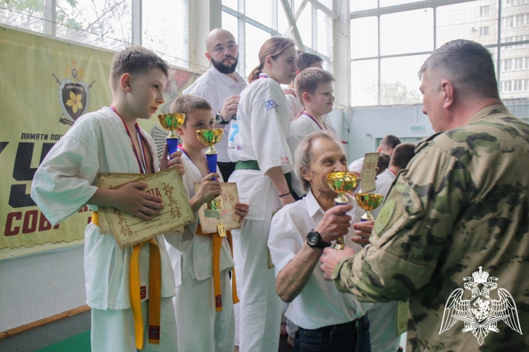 В Ставрополе состоялся ежегодный памятный турнир по киокушинкай за Кубок СОБР Росгвардии