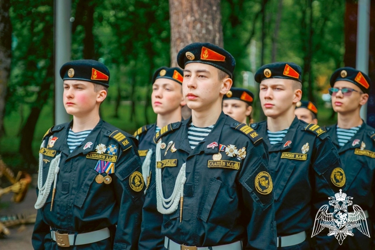 Команда подшефного класса Росгвардии заняла призовые места в военно-спортивной игре «Зарница 2.0» на Ставрополье