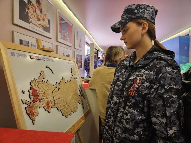 В Ставрополе росгвардейцы посетили передвижной музей «Поезд Победы»