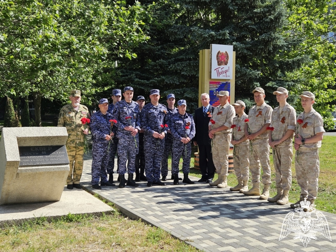 В Ставрополе росгвардейцы почтили память павших в годы Великой Отечественной войны