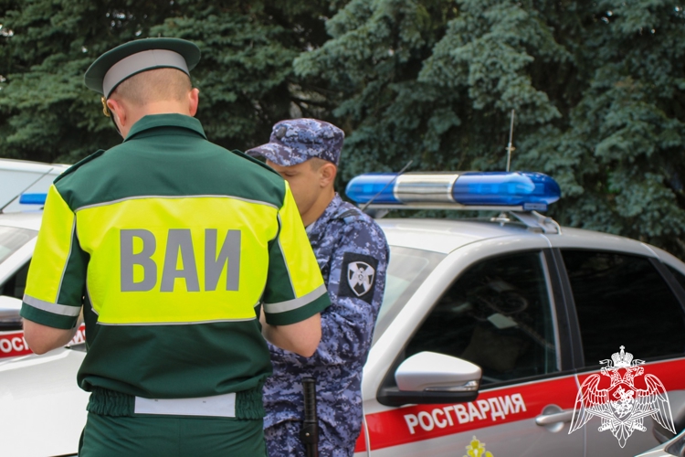 В Ставрополе сотрудники Росгвардии приняли участие в общегородском инструктаже нарядов комплексных сил и средств