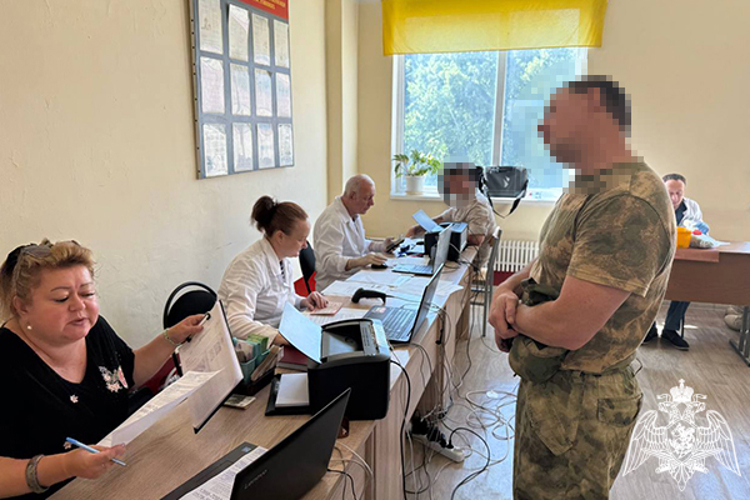 Более 30 литров крови собрали росгвардейцы Ставрополья в ходе донорской акции