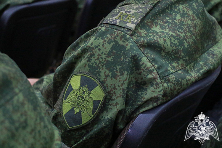 Росгвардейцы провели патриотическое мероприятие для учащихся подшефной кадетской школы