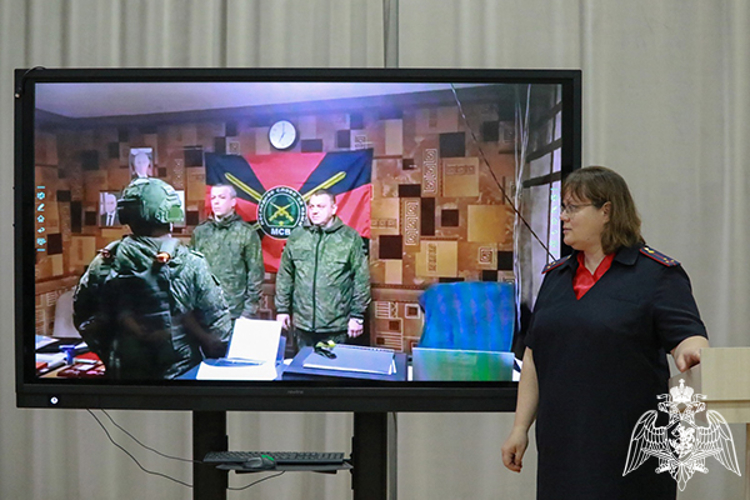 Росгвардейцы провели патриотическое мероприятие для учащихся подшефной кадетской школы
