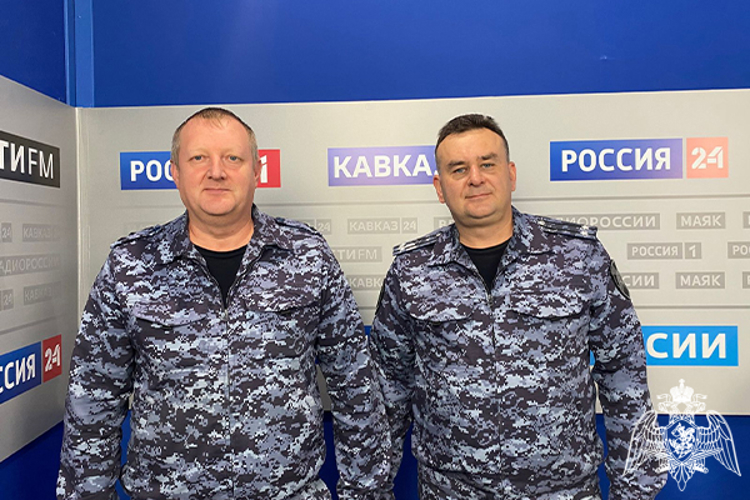 Прямая линия с Росгвардией: офицеры ответили на вопросы ставропольцев в эфире регионального радио