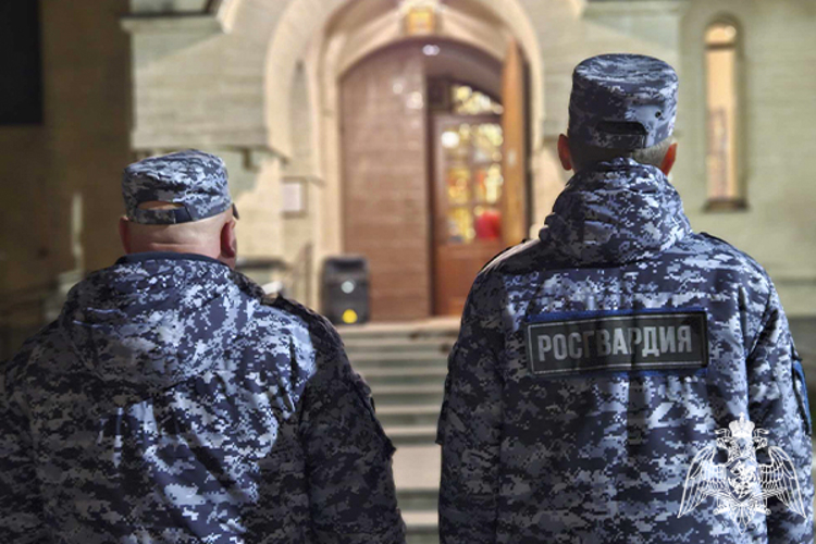 На Ставрополье росгвардейцы обеспечили безопасность праздничных богослужений в честь Рождества Христова