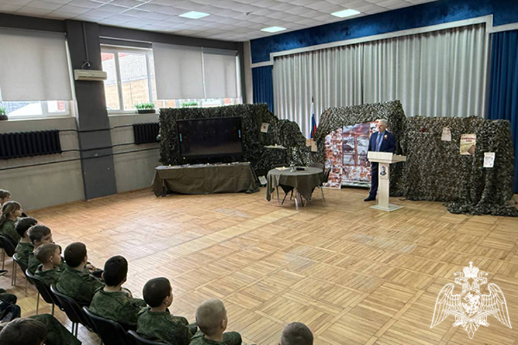  В Ставропольском крае росгвардейцы провели комплекс мероприятий в рамках акции «Блокадный хлеб»