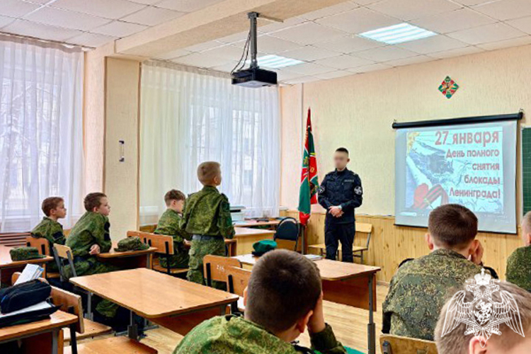  В Ставропольском крае росгвардейцы провели комплекс мероприятий в рамках акции «Блокадный хлеб»