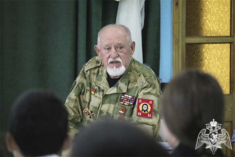 В Ставропольском крае росгвардейцы провели тематическую встречу в рамках празднования 10-летия ведомства  